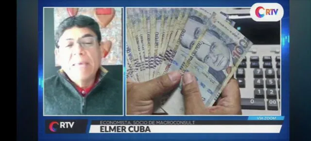 Élmer Cuba, economista. Entrevistado en RTV Economía.