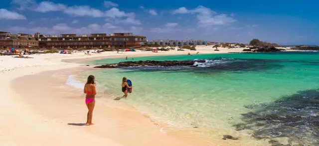 Playas de El Cotillo en Fuerteventura. (Foto: Hola Islas Canarias)