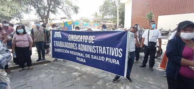 Sindicato de trabajadores protestan. Foto: Ayabaca Noticias