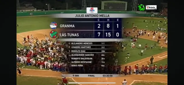 Así celebró las Tunas su pase a la final del béisbol cubano. Foto: Tele Rebelde   