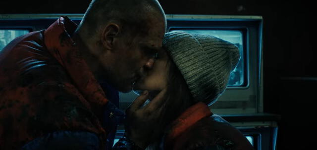 Hopper y Joyce tuvieron un apasionado beso en "Stranger things 4". Foto: Netflix