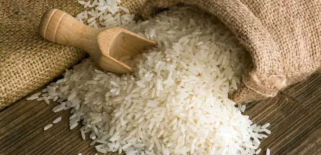 Alto consumo de arroz estaría vinculado a enfermedades del corazón, advierte estudio