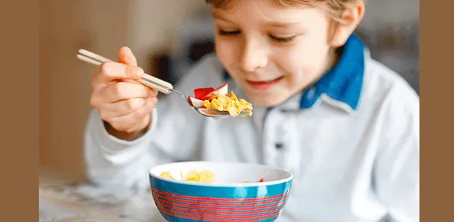 Los niños que desayunan tienen un mejor rendimiento escolar