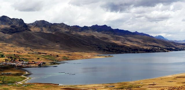 La laguna de Langui Layo Cusco Foto: Carlos Escobal Mc Evoy