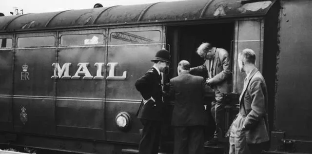 El robo del tren de correos Glasgow-Londres en 1963 es considerado uno de los atracos más audaces de la historia. Foto: La Vanguardia.   