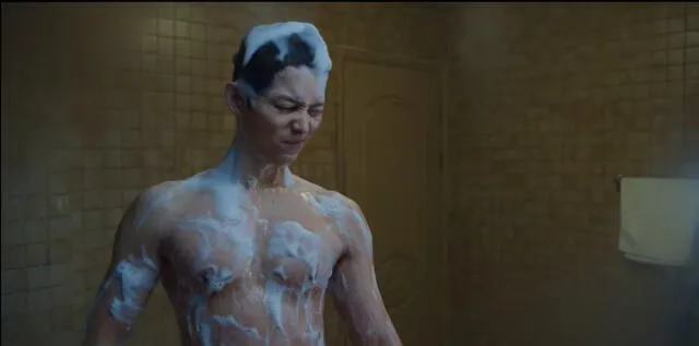 Song Joong Ki en el ep 1 de Vincenzo. Foto: tvN