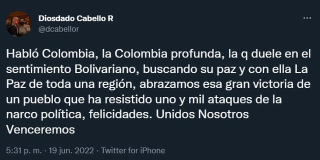Diosdado Cabello felicita a Gustavo Petro.