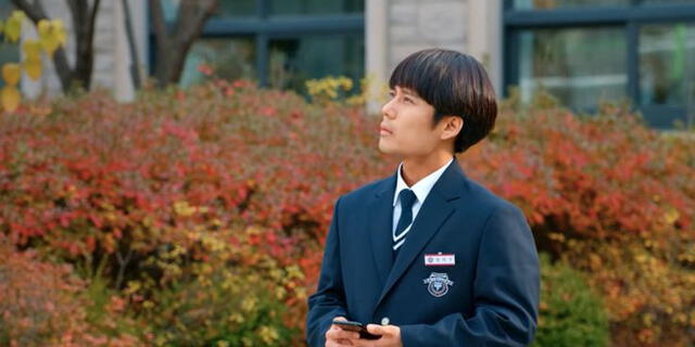 Lee Jae Eung es el actor que da vida a Dukgu en Love alarm. Foto: Netflix