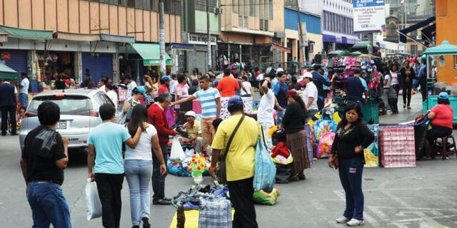  La informalidad en Perú está en un 70%. Foto: Gobierno del Perú   