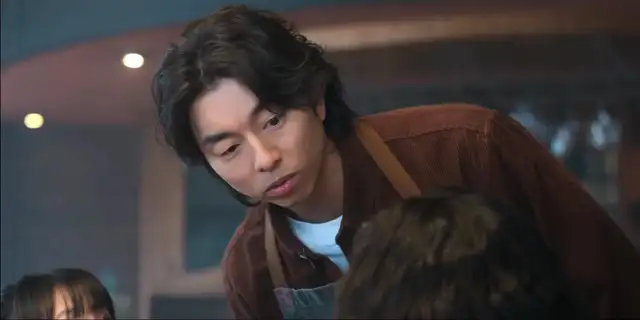 Gong Yoo en 'Los desenredos del amor'. Foto: Netflix   