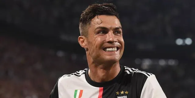 Cristiano Ronaldo juega actualmente en la Juventus de italia