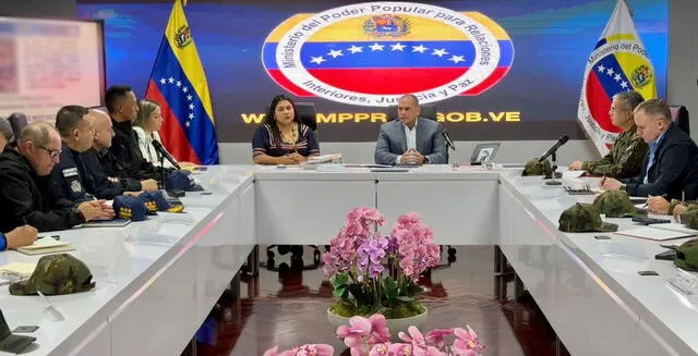 El MPPRIJP, junto con la ministra del Poder Popular para los Pueblos Indígenas, Clara Vidal, activaron el Estado Mayor. Foto: Twitter/MPPRIJP.