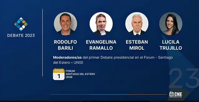Estos son los cuatro moderadores de este primer debate presidencial. Foto: CNE   