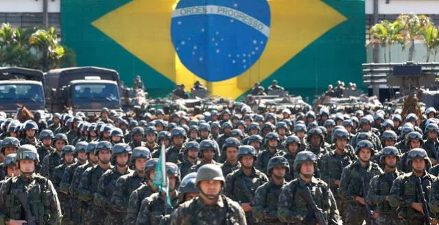  Ejército de Brasil. Foto: Fuerzas Armadas del Mundo<br>    