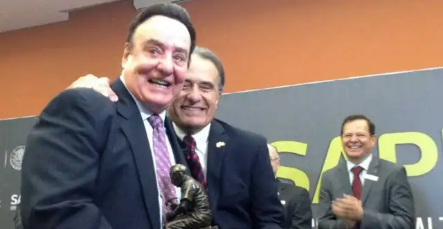 El industrial del calzado, Arnulfo Padilla Padilla, propietario de la marca 3 Hermanos, falleció debido a un infarto. Foto: Difusión.