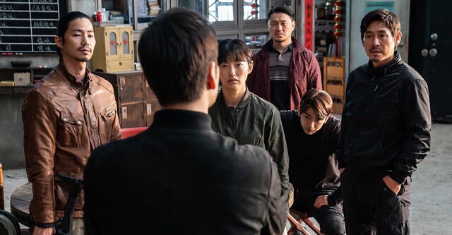 Personajes de “Yaksha: ruthless operations”, la nueva película coreana de Netflix