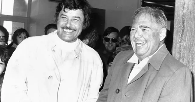 Guy Williams junto a Henry Calvin en una de sus visitas a Argentina. Foto: difusión