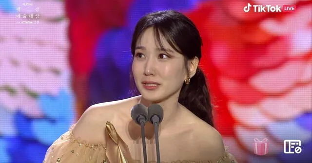 Park Eun Bin en los Baeksang Arts Award. Foto: JTBC   