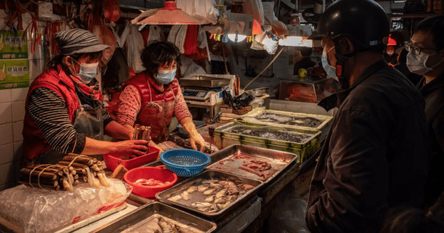 China: representantes de la ONU esperan que se cierren los mercados de animales salvajes