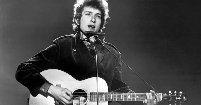 Bob Dylan tiene 78 años y es uno de los cantautores musicales más aclamados en el mundo. (Foto: Getty)