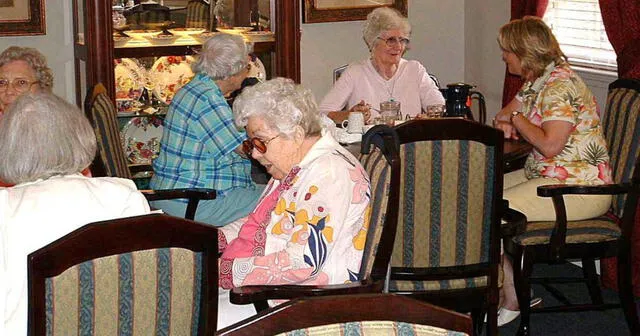 En Florida existen cientos de hogares que refugian a gente adulta mayor. Foto: CiberCuba