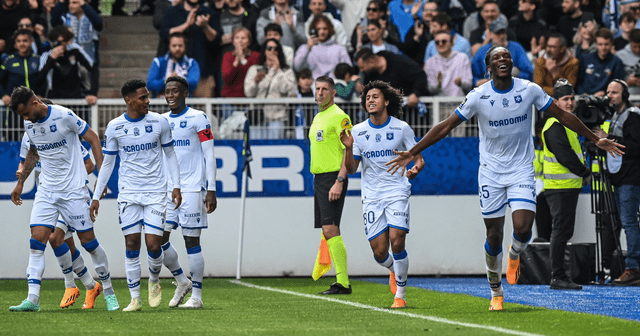 Auxerre está peleando por no descender a la Ligue 2. Foto: AFP   