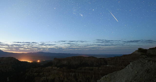  A medida que amanece, los meteoros más débiles comenzarán a ser opacados por la luz solar. Foto: CBS News   