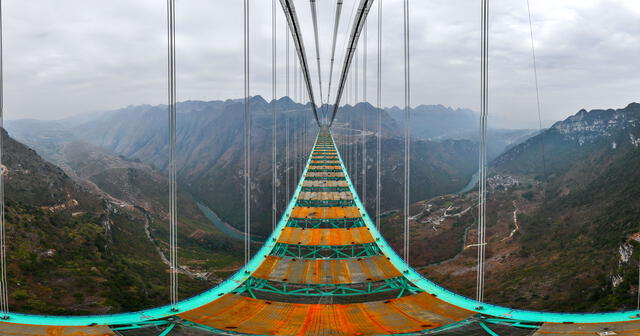  El tiempo para cruzar el cañón se reducirá drásticamente de 70 minutos a solo un minuto gracias al puente. Foto: AlmaPlus TV.    