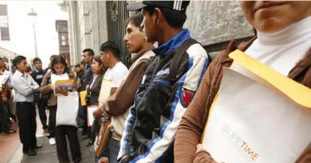  Según el INEI, 58.400 jóvenes de 14 a 24 años dejaron de trabajar entre mayo y julio de 2025 en Lima Metropolitana. Foto: Otramirada.   