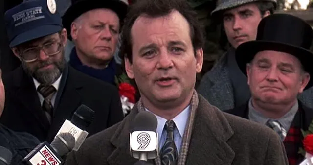 Bill Murray interpreta a Phil Connors en Hechizo en el tiempo. Créditos: Columbia Pictures