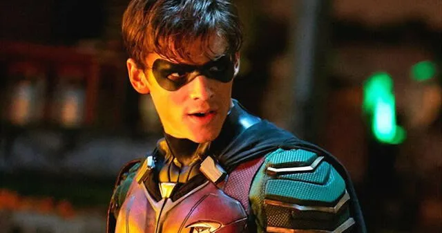 Robin interpretado por Brenton Thwaites en Titans