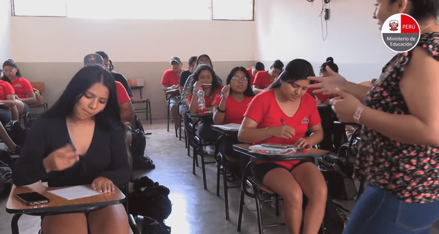 Las escuelas de la UNFJMA. Foto: Escuela de Folklore José María Arguedas/Facebook    