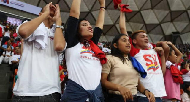  Jóvenes en Venezuela recibieron por última vez el Bono de la Juventud en 2019. Foto: Gremio Educativo   