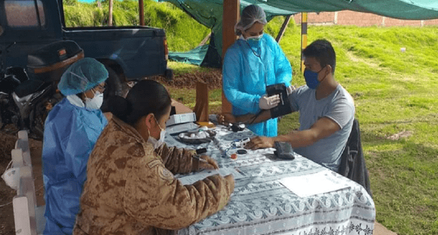 Cientos de reservistas del Ejército se presentaron a cuartel de Cusco.