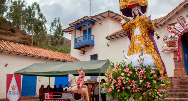 Cusco: Restauran venerada imagen de la Virgen Asunta por festividad en Calca.