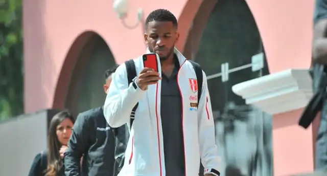 Selección peruana llegó a Arequipa para su partido contra Costa Rica  [FOTOS y VIDEO]