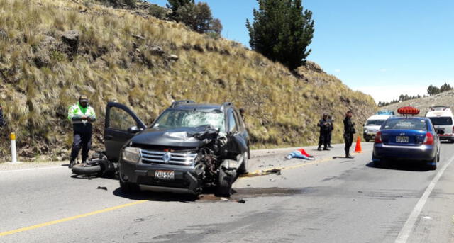 Policía en moto muere tras chocar contra camioneta en la vía Puno - Juliaca