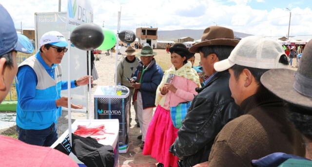 Capacitan a pobladores de Puno para evitar el consumo y tráfico ilícito de drogas [FOTOS]
