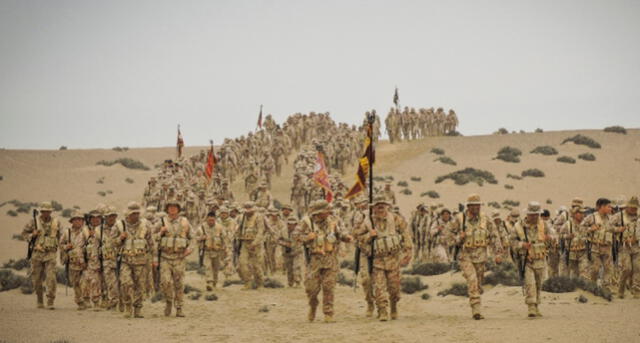 Militares del Ejercito revivieron la Batalla del Alto de la Alianza en Tacna [FOTOS]