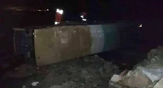 Arequipa: Más de 30 mineros heridos por despiste de bus que los trasladaba [FOTOS y VIDEO]