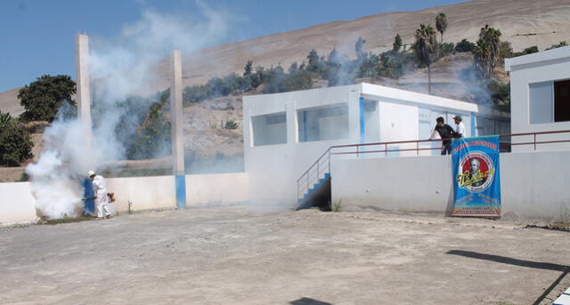 Arequipa: Fumigan colegios del valle de Tambo para prevenir enfermedades [FOTOS]