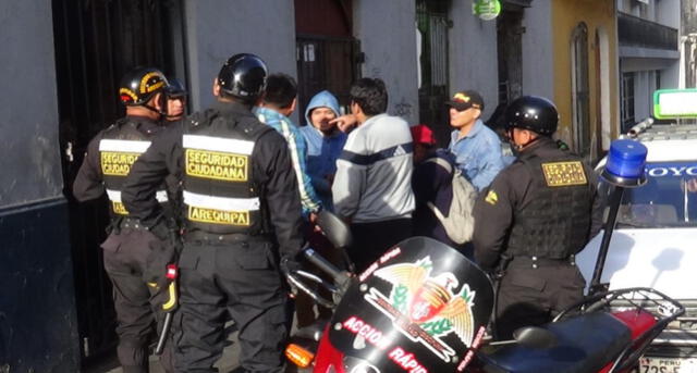 Intervienen a más de 60 personas por no respetar la "Ley Seca" en Arequipa