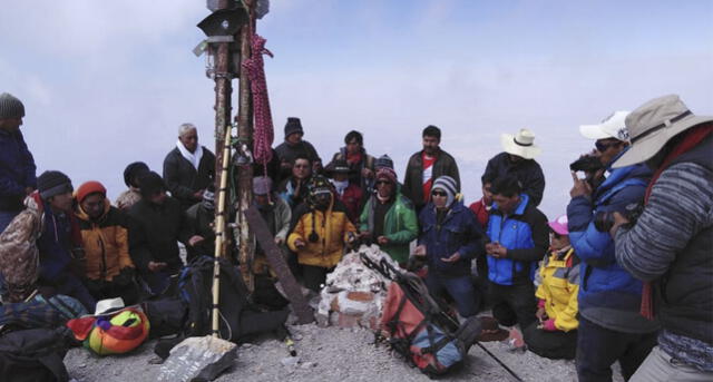 Arequipa: Elmer Cáceres Llica llegó a la cima del Misti [FOTOS Y VIDEO]
