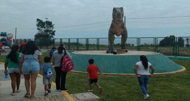 Arequipa: Inauguran polémico parque de los Dinosaurios en Mollendo [FOTOS y VIDEO]
