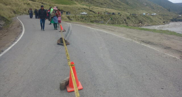 Cusco: cuatro muertos y varios desaparecidos tras caer minivan a río [FOTOS y VIDEO]