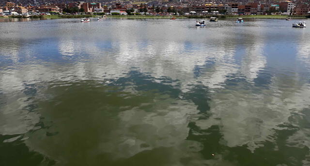 Puneños se resignan a contaminación del lago Titicaca y ríos [FOTOS]
