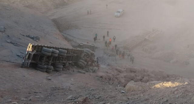 Choque múltiple en túnel de Vítor deja dos fallecidos y varios heridos en Arequipa [FOTOS y VIDEOS]