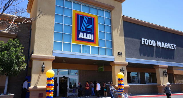  Aldi ha sido reconocida por su compromiso con la sostenibilidad, debido a que implementado diversas iniciativas para reducir su huella ambiental. Foto: Telemundo   