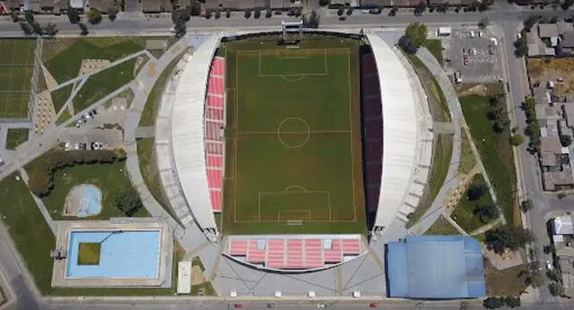 Estadio Municipal Nicolás Chahuán Nazar ubicado en la ciudad de La Calera, en la Región de Valparaíso en Chile. Foto:difusión.