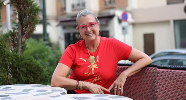 Previo a ser entrenadora, Tarrés fue una nadadora profesional de moderado éxito. Foto: Relevo Previo a ser entrenadora, Tarrés fue una nadadora profesional de moderado éxito. Foto: Relevo